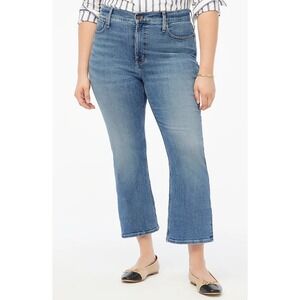 J. Crew Mid Rise Flare Crop Jean All Day Stretch Lucerne Blue Wash 31 Petite NWT